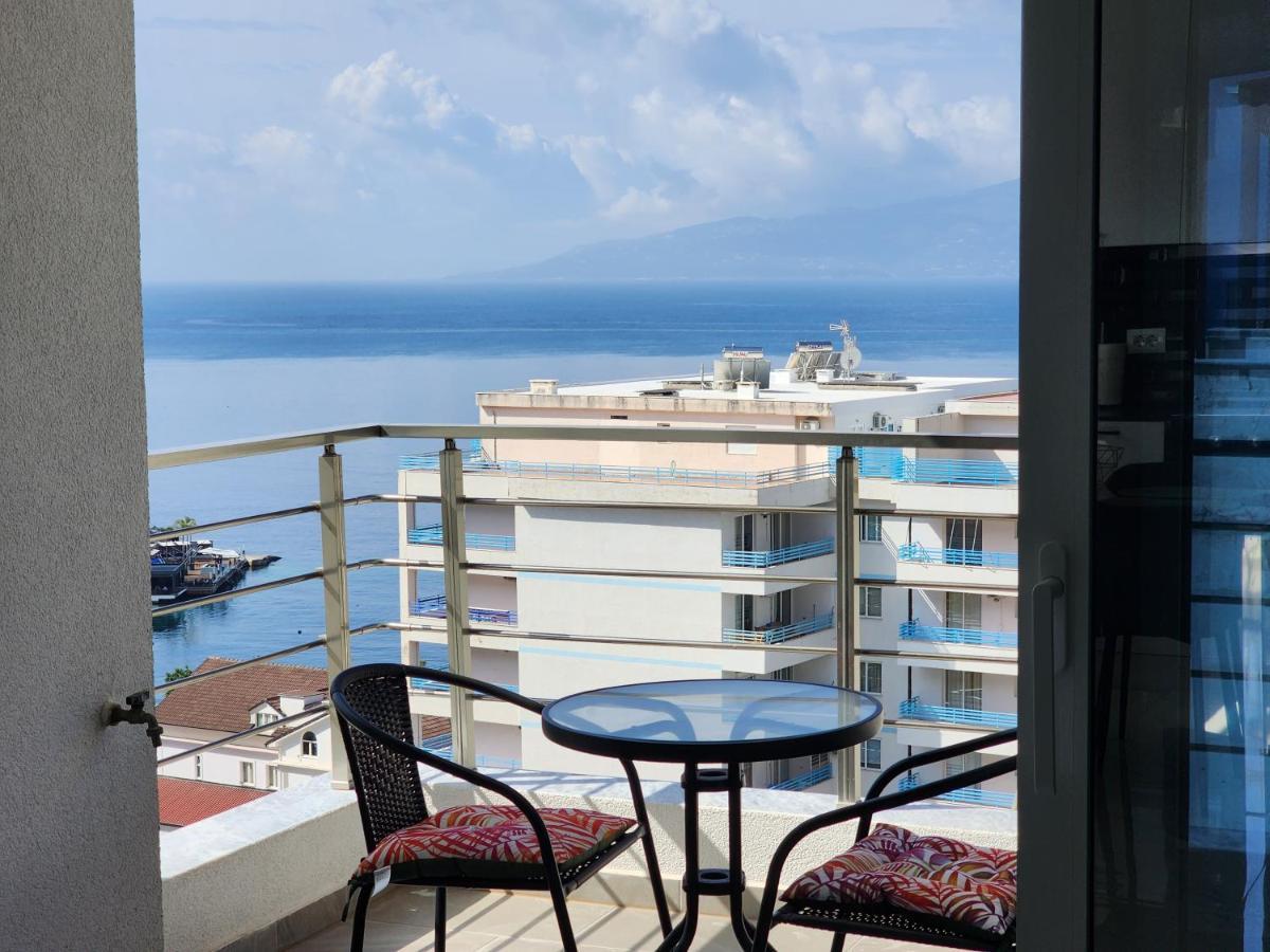 Amazing Sea View Apartment Саранде Екстериор снимка