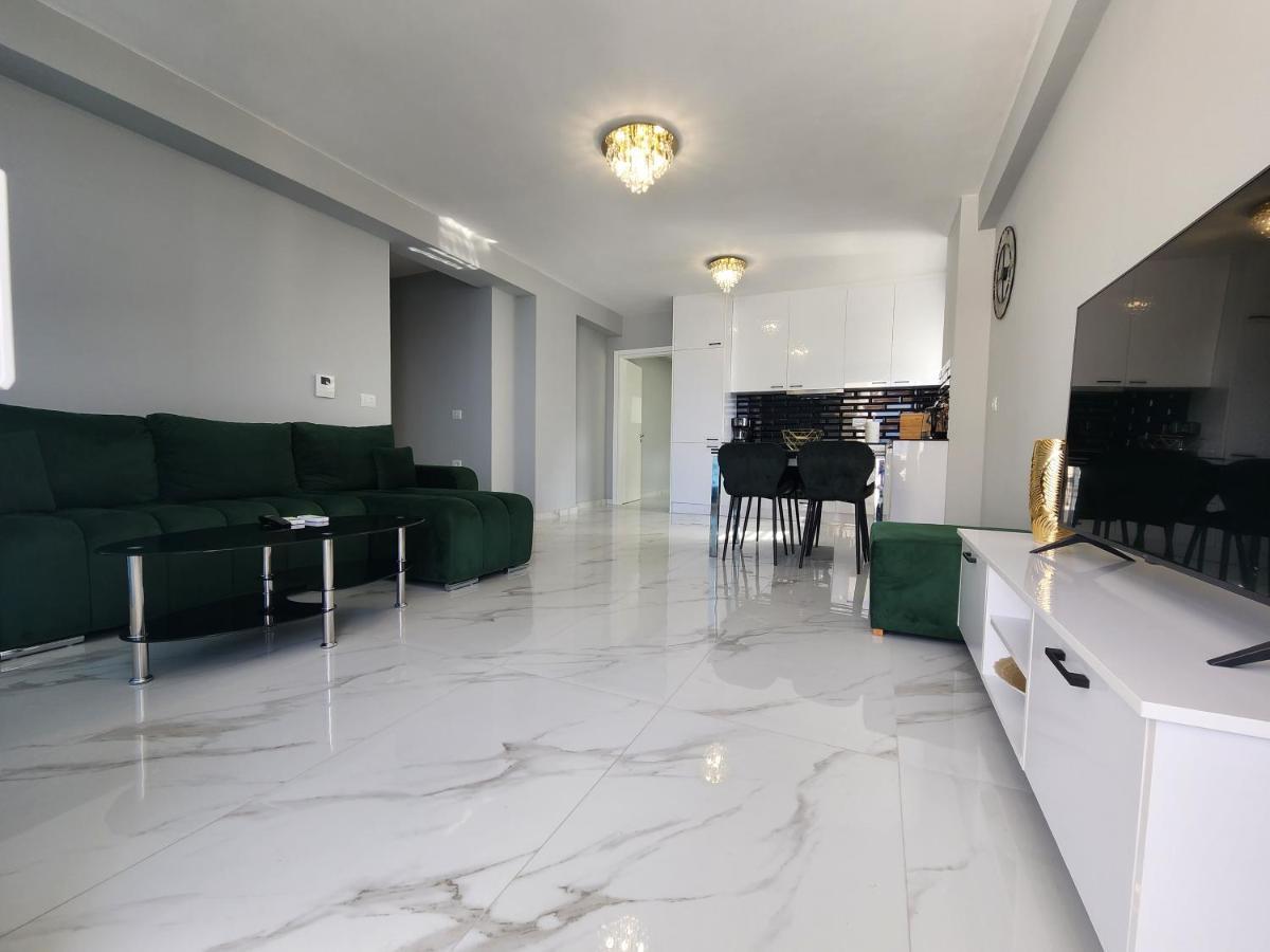 Amazing Sea View Apartment Саранде Екстериор снимка